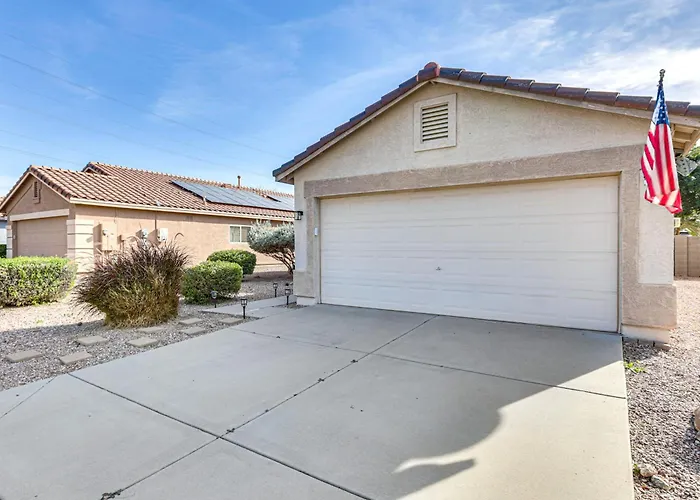 Holiday home Snowbird Retreat W/ Putting In Area!